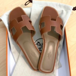 Sandálias Oran da Hermes cor marrom importadas